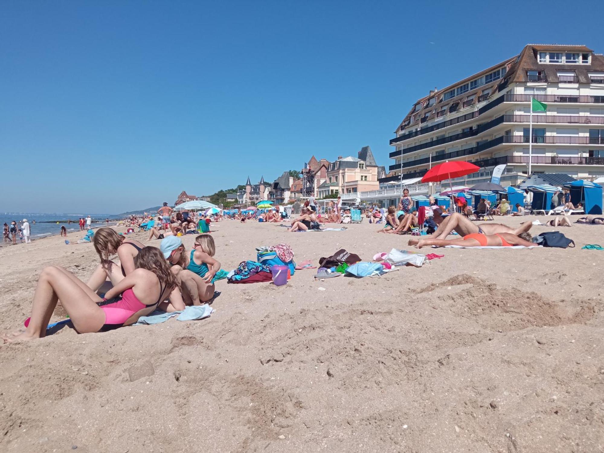 Appartement 45M2 - Proche Deauville - Vue Mer Bénerville-sur-Mer Buitenkant foto