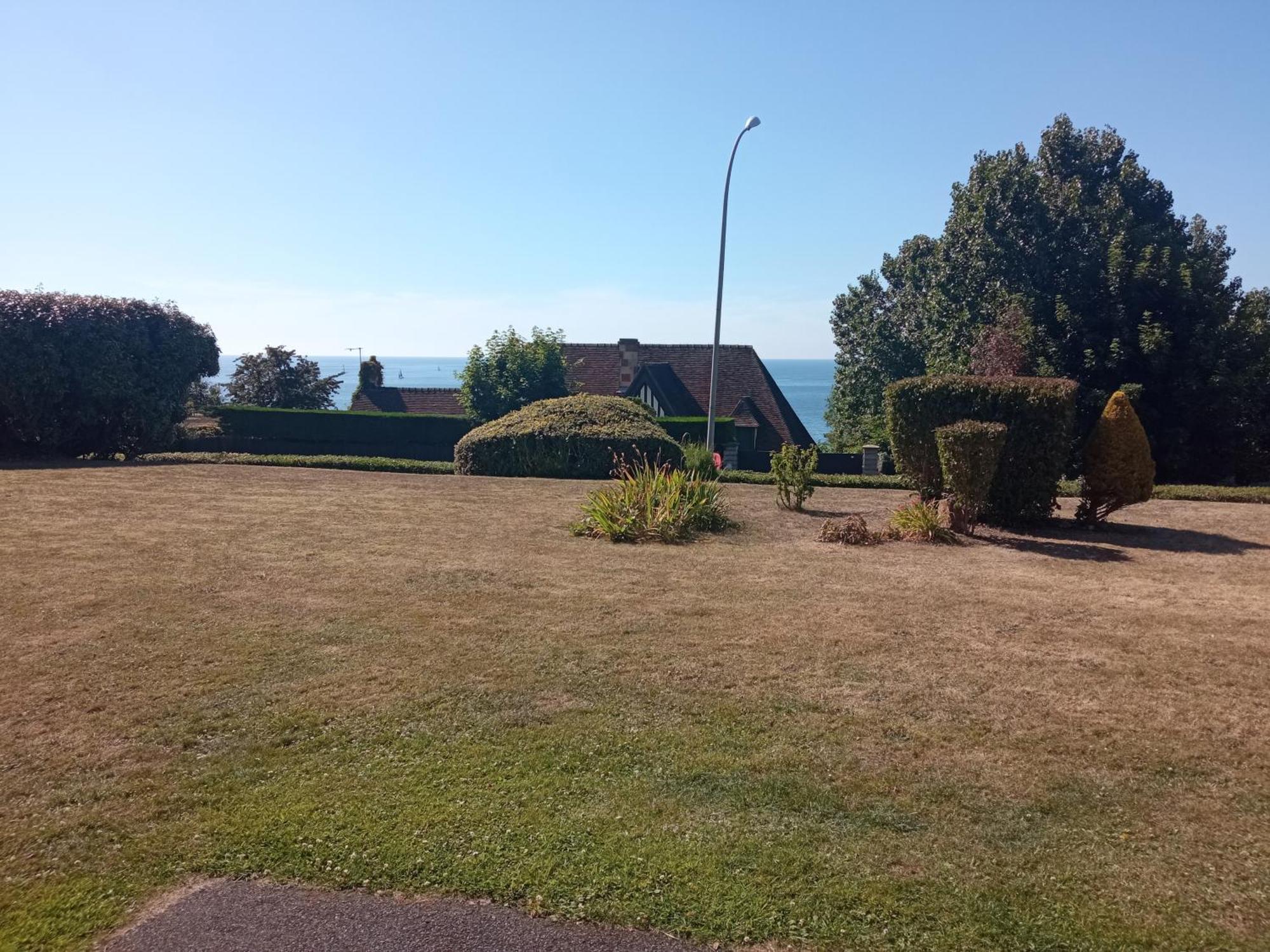 Appartement 45M2 - Proche Deauville - Vue Mer Bénerville-sur-Mer Buitenkant foto